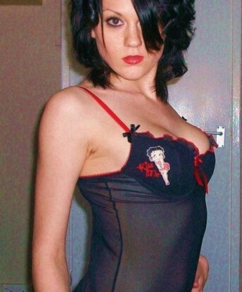 Проститутка Амелия